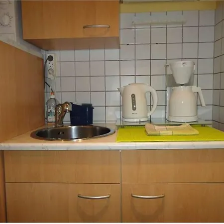 Rentcenter79